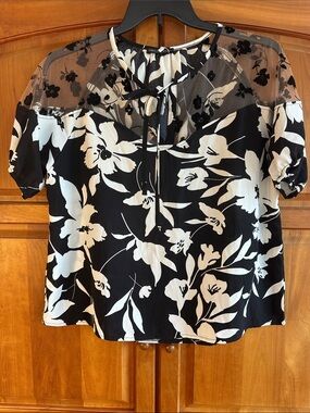 Simple Flavor, Black & White Floral Tie-Neck Blouse with Sheer Yoke, NWT, XL